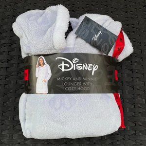 Disney Mickey and Minnie Mouse Lounger with Hood